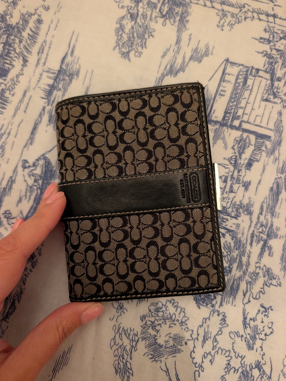 Coach Signature Canvas Wallet in Black/Tan